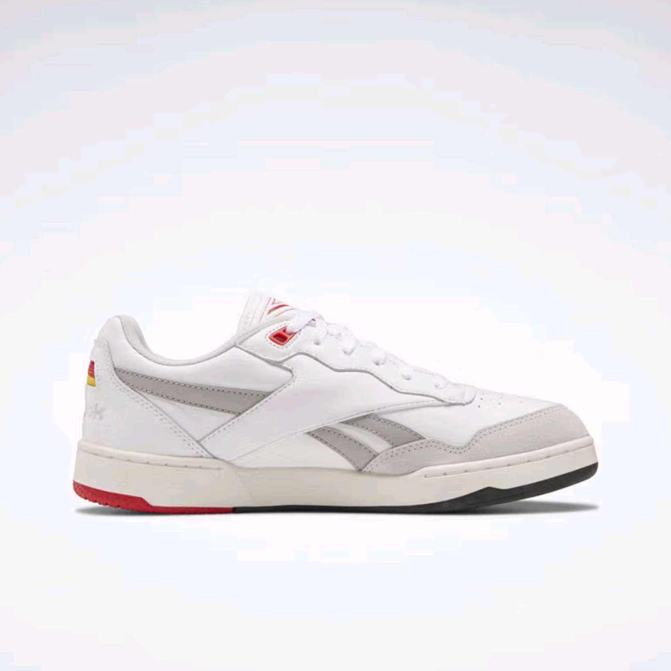 Reebok ɭ޶ 񲽹ٷŮBB 4000 II临Ь159Ԫȯ