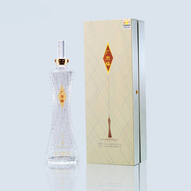 泸州老窖 广州塔 52%vol 600ml 浓香型白酒