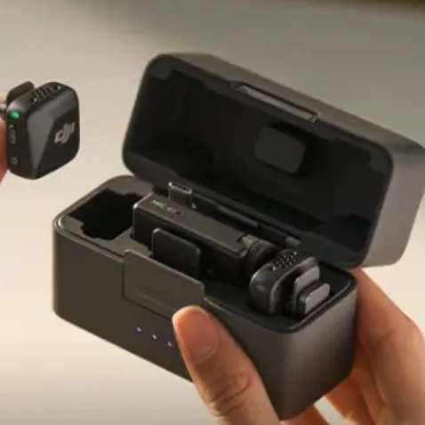 限地区:  大疆 DJI Mic Mini 一拖二 Type-C/相机版(含充电盒)迷你降噪直播vlog纽扣式领夹麦克风