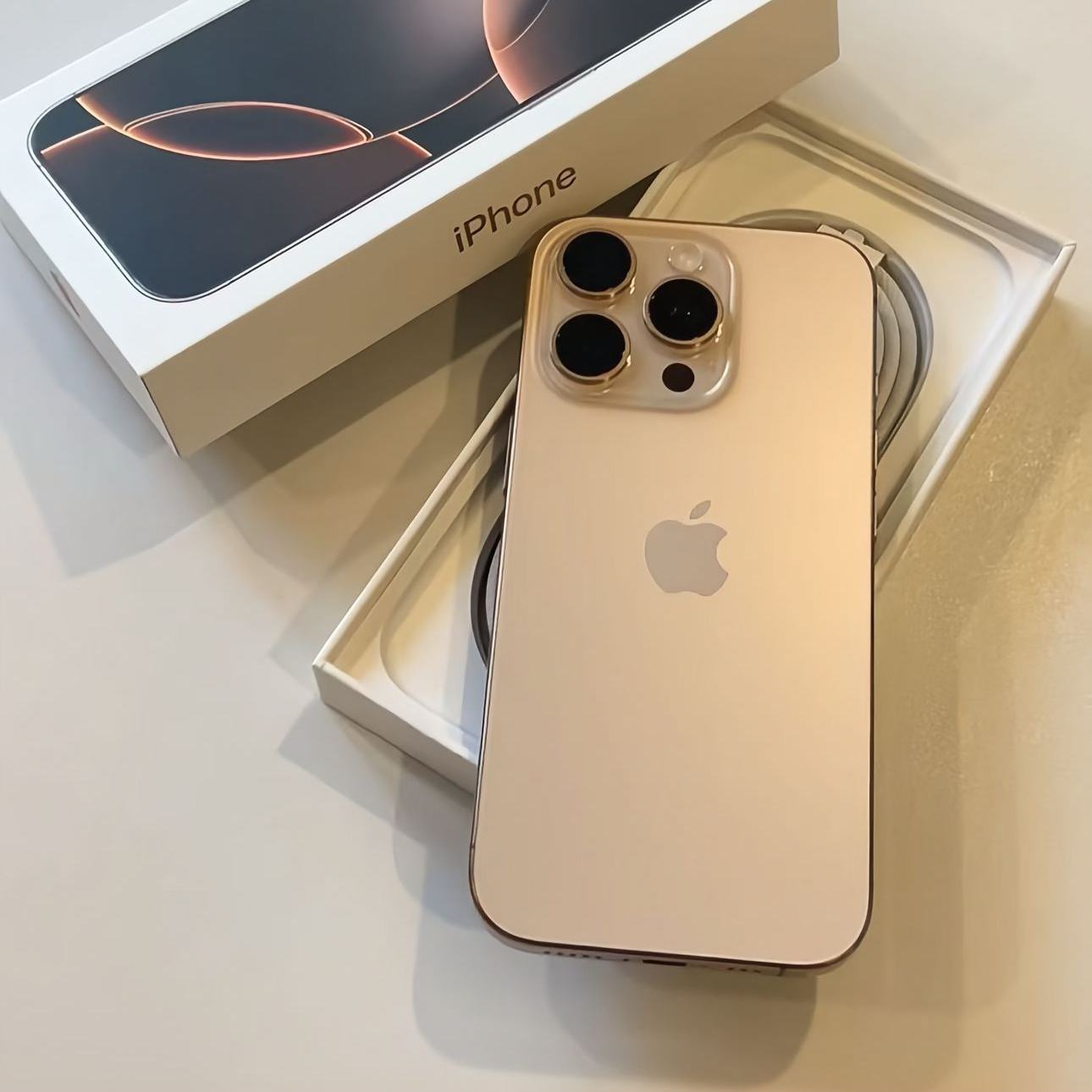 ׼Ʒ Apple/ƻ iPhone 16 Pro Max  ¸24ڷϢ8788Ԫ