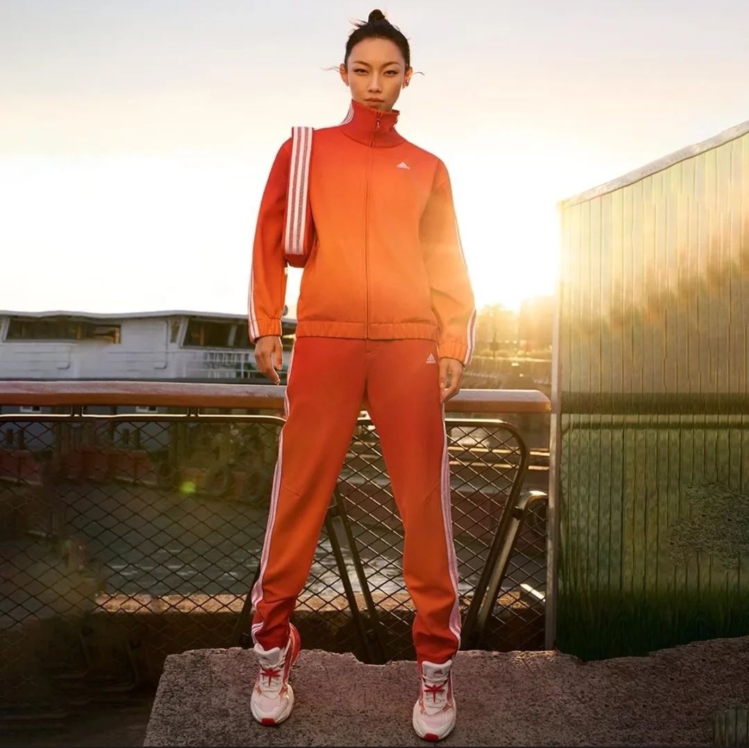 ����ʱ��Ů���������г����ܲ��� 179Ԫ