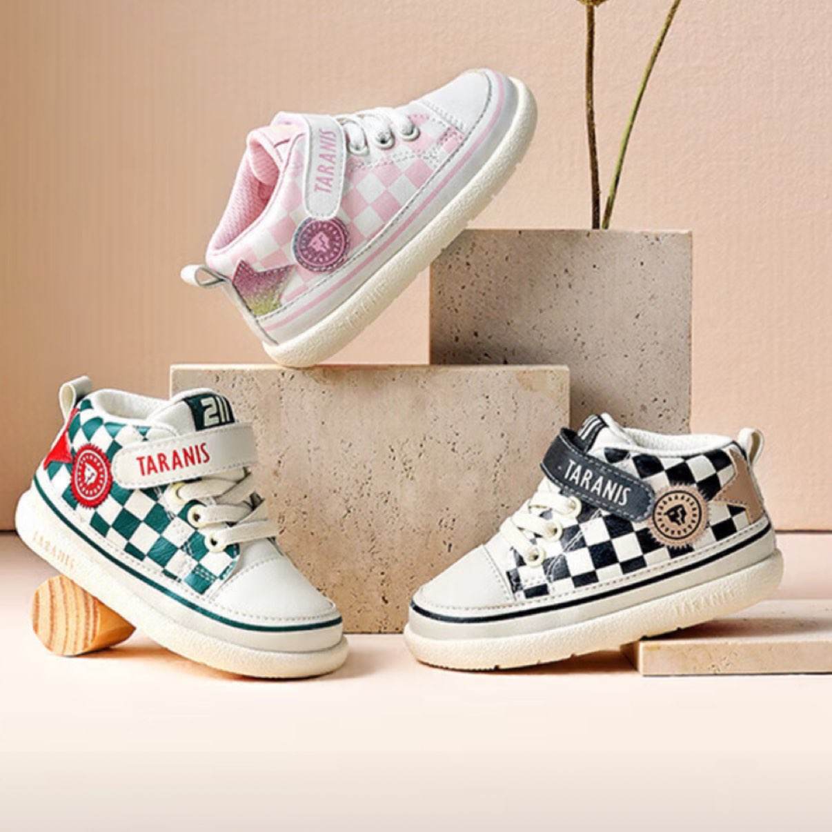 ̩����˹ �и߰ﶬ������ ��Ůͯ���÷������߻���Ь   ��ɫ��ѡ 99Ԫ