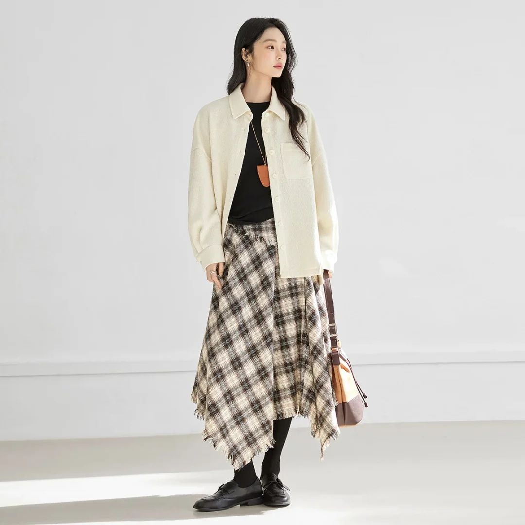 �԰� 2025��װ��Լ���з���Ůʽ�������� ��������������� 92Ԫ����V��Ա�ۣ����׵���𣬼۸���ͣ�