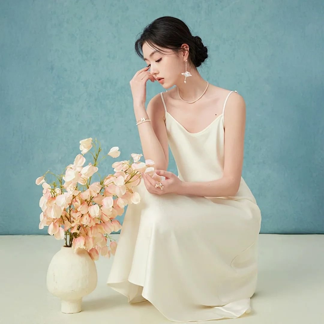 ��Ӱ 2026��װ���泤���������ȹ ���������������ȹ���ȹ 125Ԫ����V��Ա�ۣ����׵���𣬼۸���ͣ�