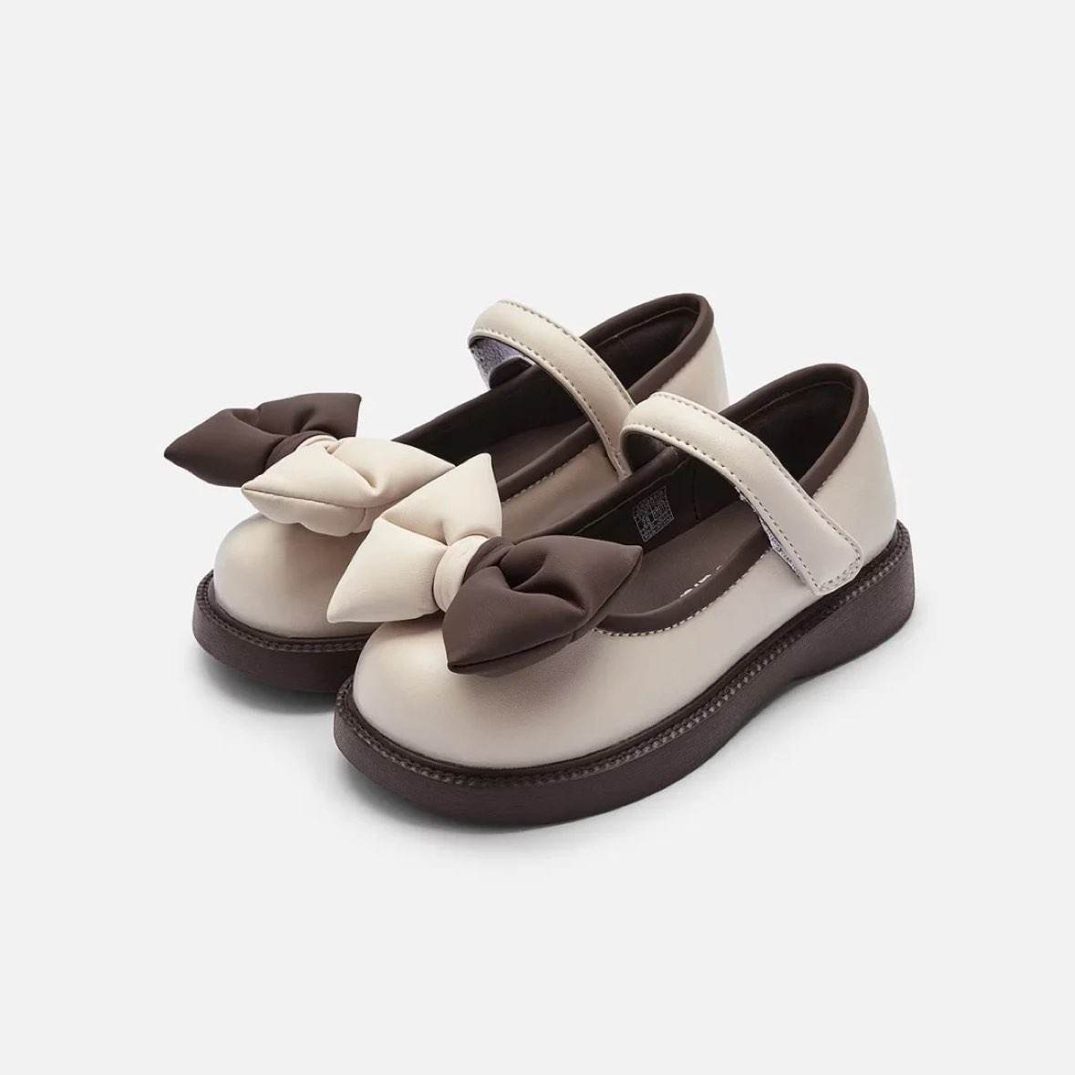 ����������ͯ����Ь�ƹ�СƤЬ63Ԫ