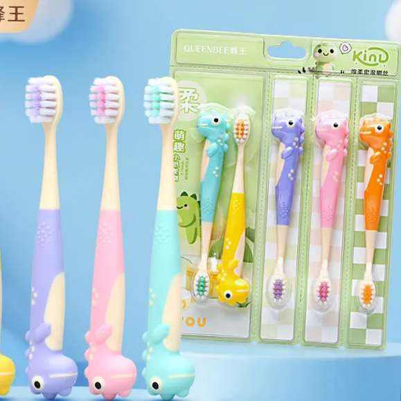 ���� QUEENBEE ������ͯ��ˢ ������ë 5֧װ 9.9Ԫ(����ȯ)