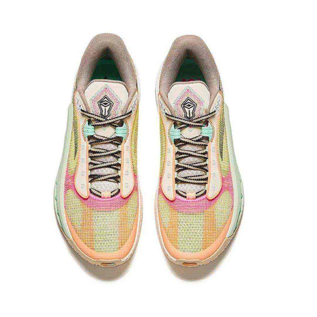 ��V����̤ ��6 ���Ƽ�����Ь�еͰ� ��ĥ����ص� רҵ����ʵս�˶�Ь 149Ԫ