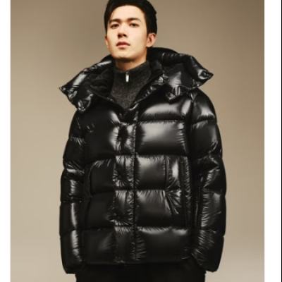 ������ѡ�͸߶˸��ݸ���95%�׶������޷��Ӻ� ��ī�� M 1271.18Ԫ