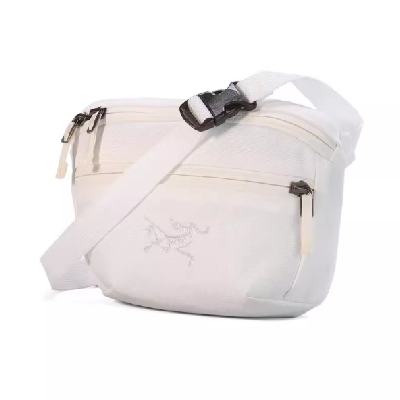 ʼ Arc'teryx Mantis 1367.31Ԫ+2000Խ