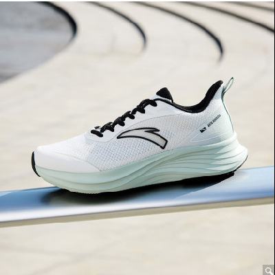 ��̤ ������Ь�д��������ܲ�Ь��㻺�������˶�Ь 123Ԫ